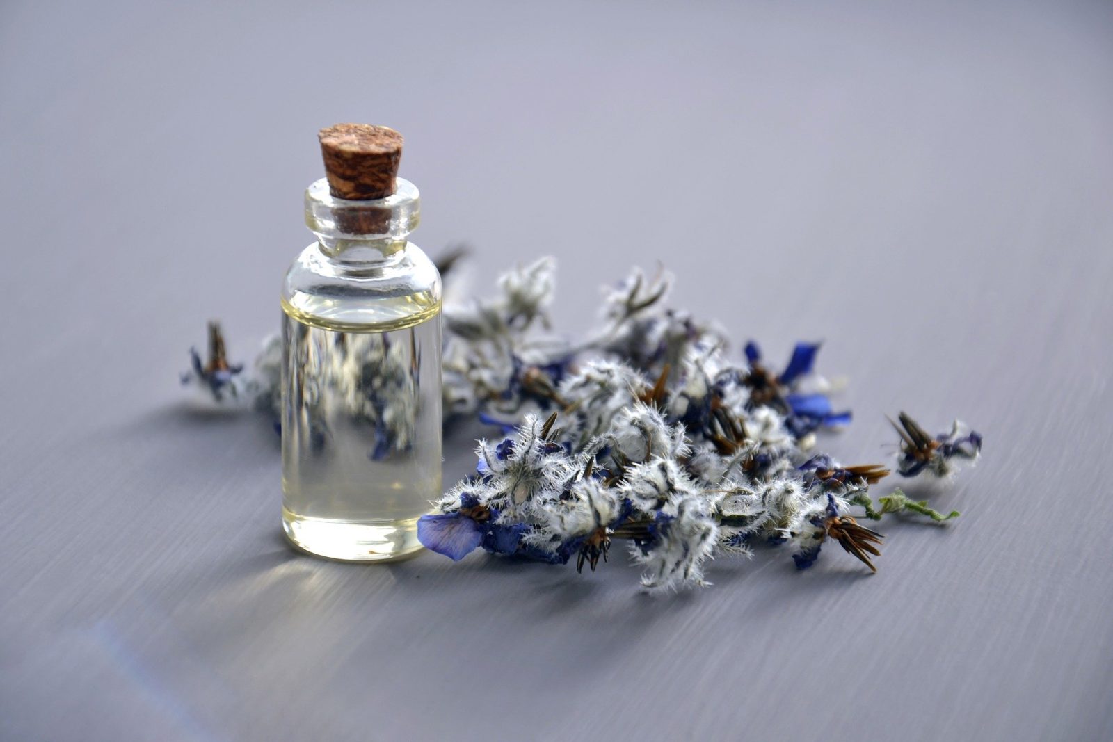 Naturalne metody aromaterapii – nawilżanie i odświeżanie powietrza w domu